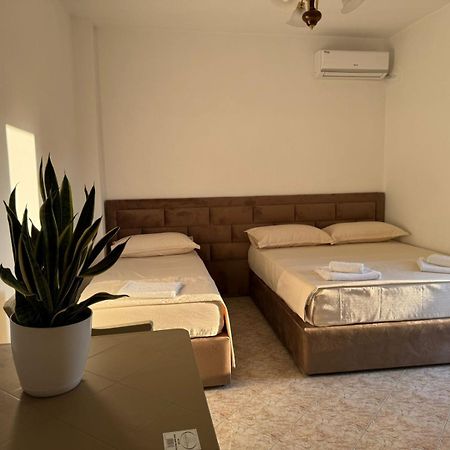 Melas Villa Durrës Zewnętrze zdjęcie