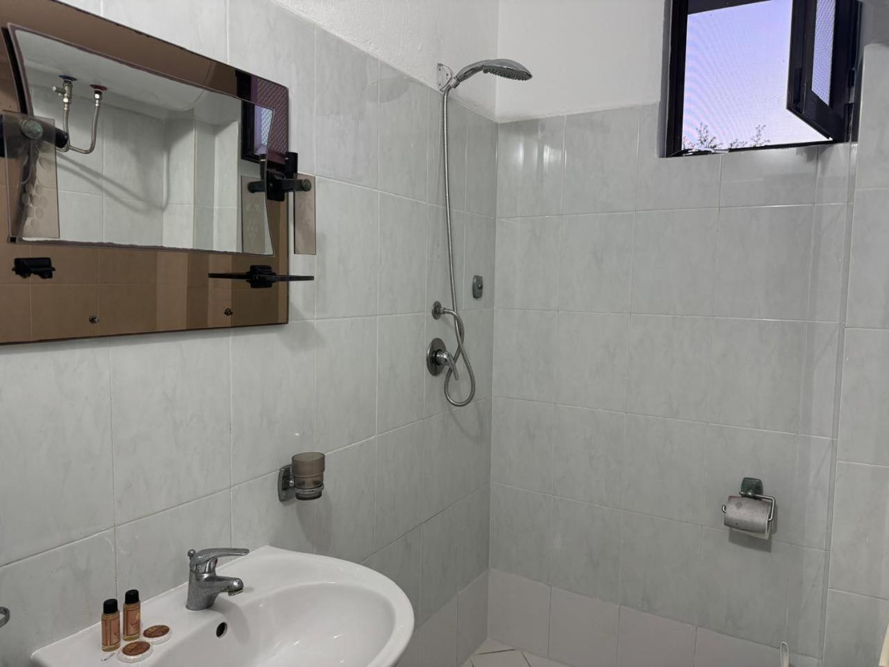 Melas Villa Durrës Zewnętrze zdjęcie