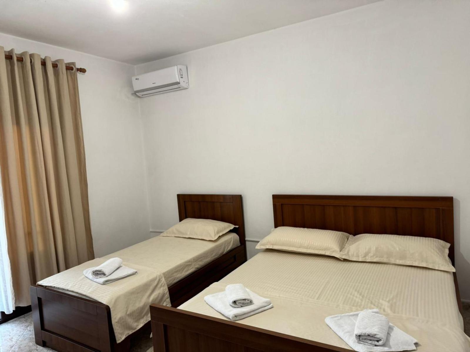 Melas Villa Durrës Zewnętrze zdjęcie